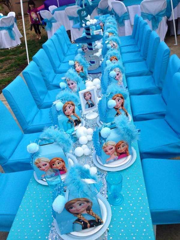 600xNxfrozen_party_ideas_22_catchmyparty_long_table.jpg.pagespeed.ic.RyL5xcsCcE